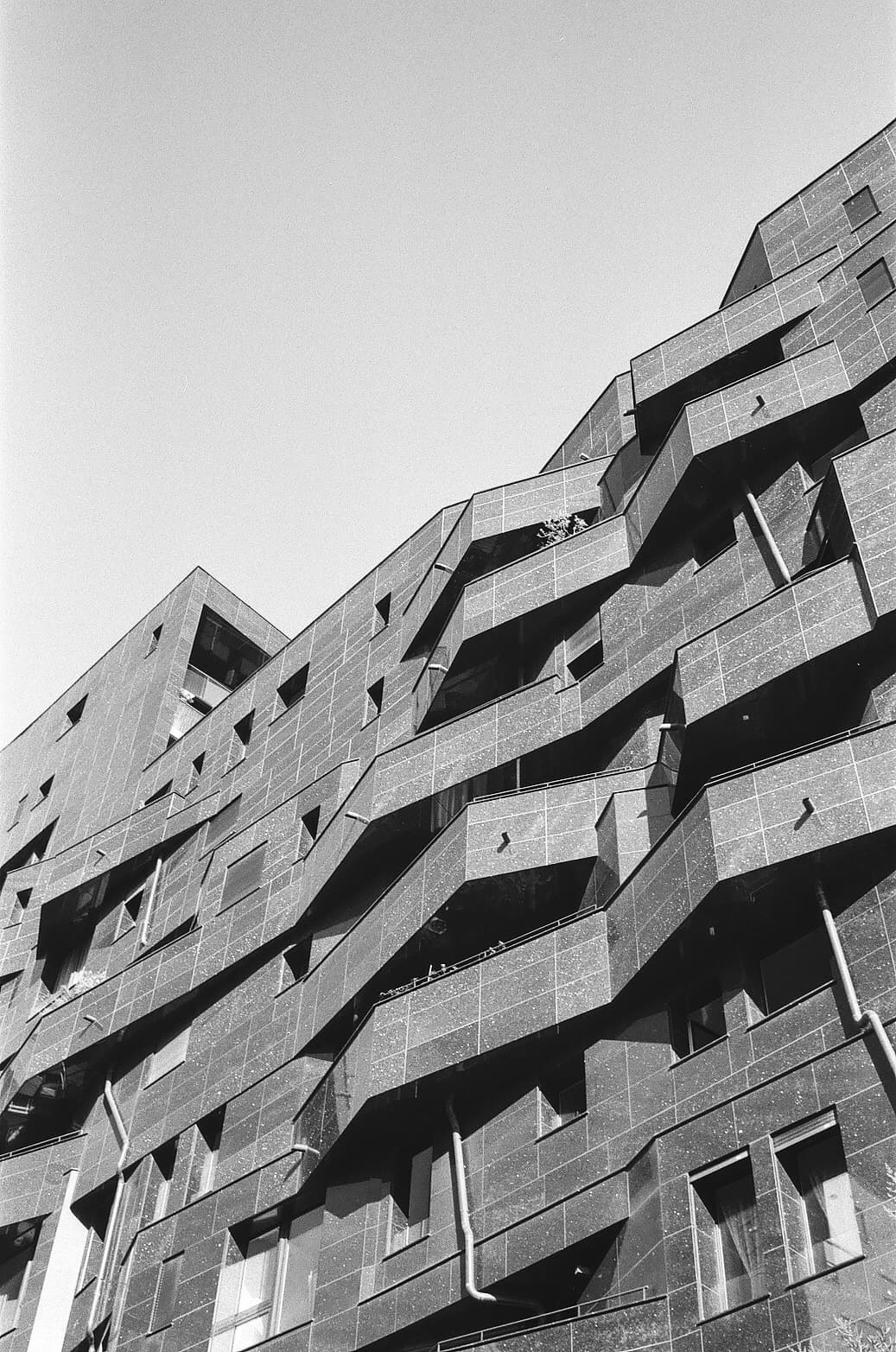 Barthelemy de Mazenod | Architecture | Original building in the 13th district of Paris, near Avenue de France